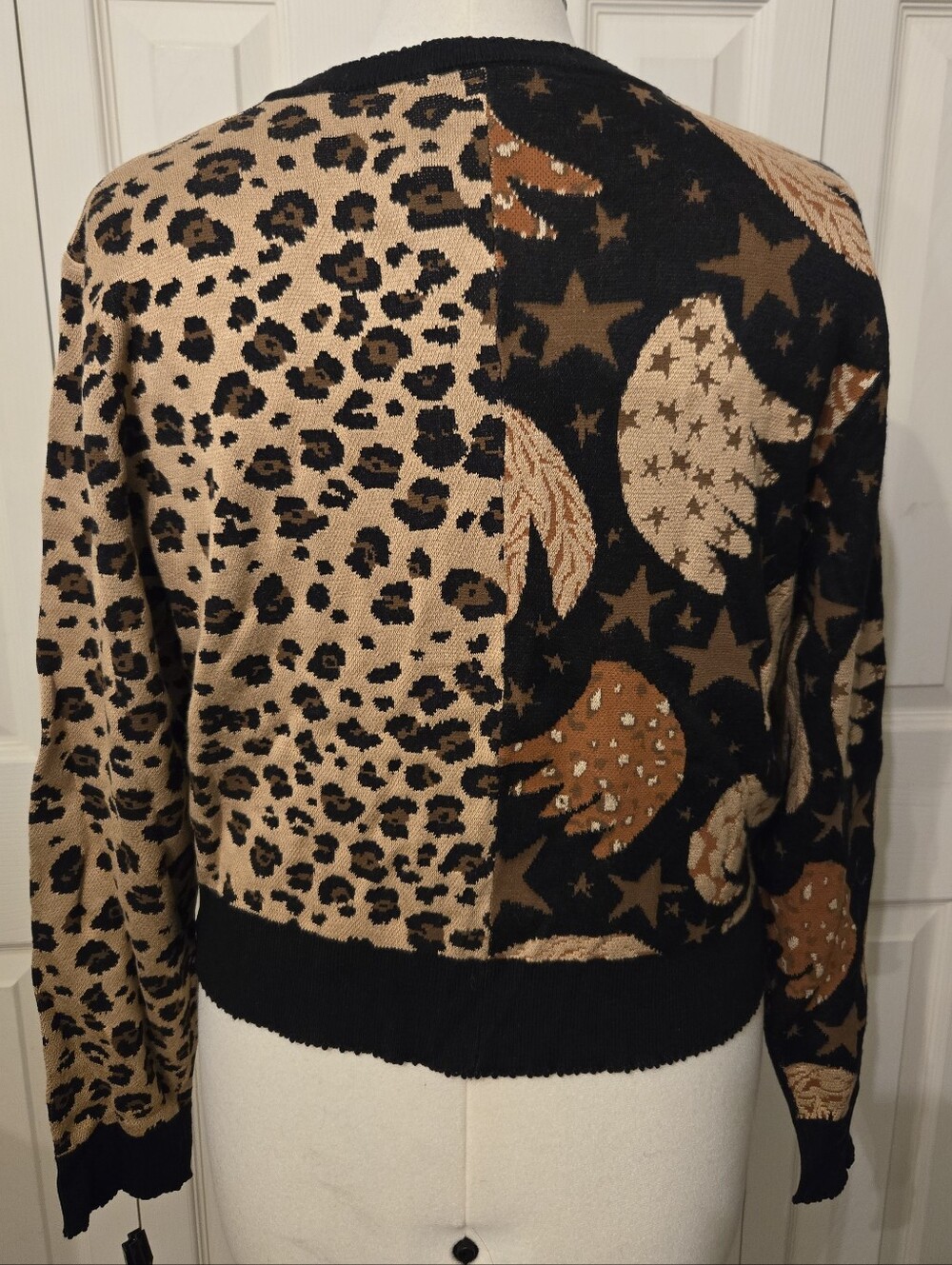 FARM Rio Sweater Size XL - Picture 3 of 10